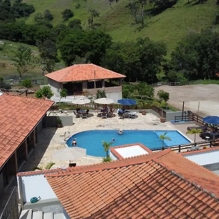 Pousada Água Limpa-3